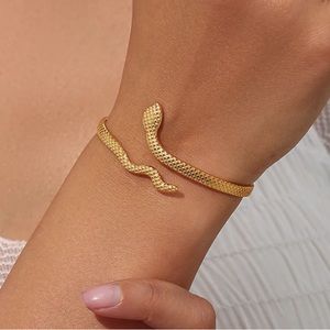 NEW 18K GOLD ADJUSTABLE SNAKE BANGLE CUFF BRACELET
